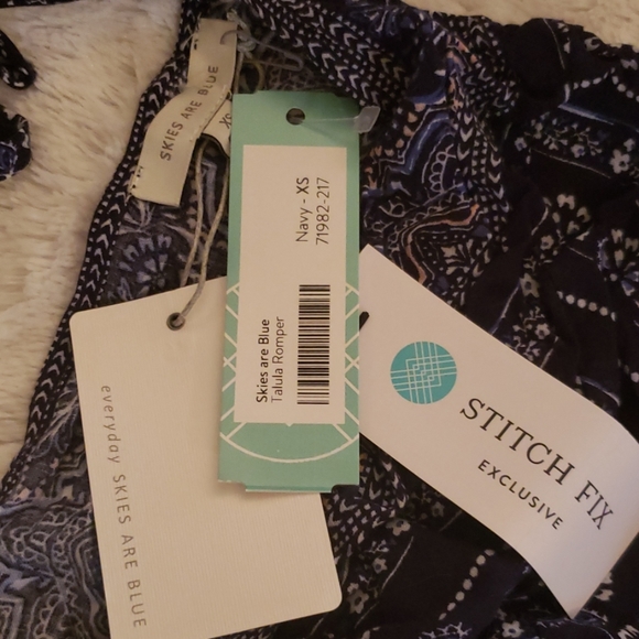 Romper - Picture 2 of 4